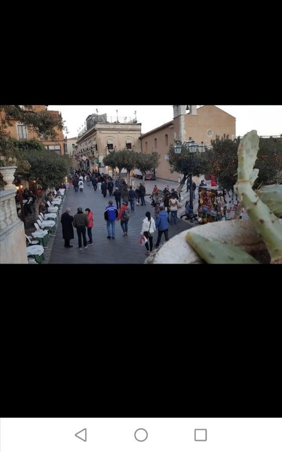 Al Teatro Antico Rooms & House Taormina Buitenkant foto